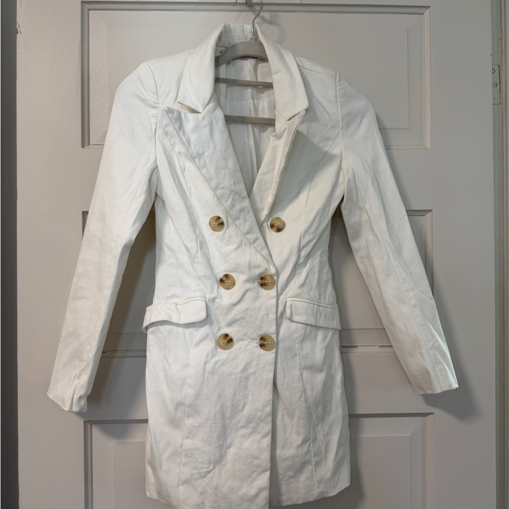 Chic White Double-Breasted Women's Blazer Dress